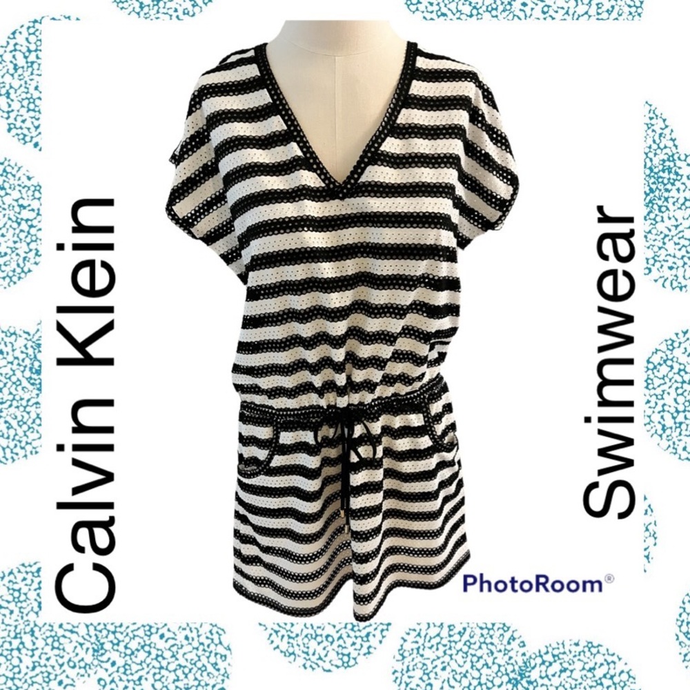 Calvin Klein 🌺 Coverup Black & White stripe Swimwear SZ:L